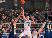 球友会在线入口包含夏季联赛战况：广厦男篮防线稳固，阿森纳进攻受阻，罗德里成最佳的词条