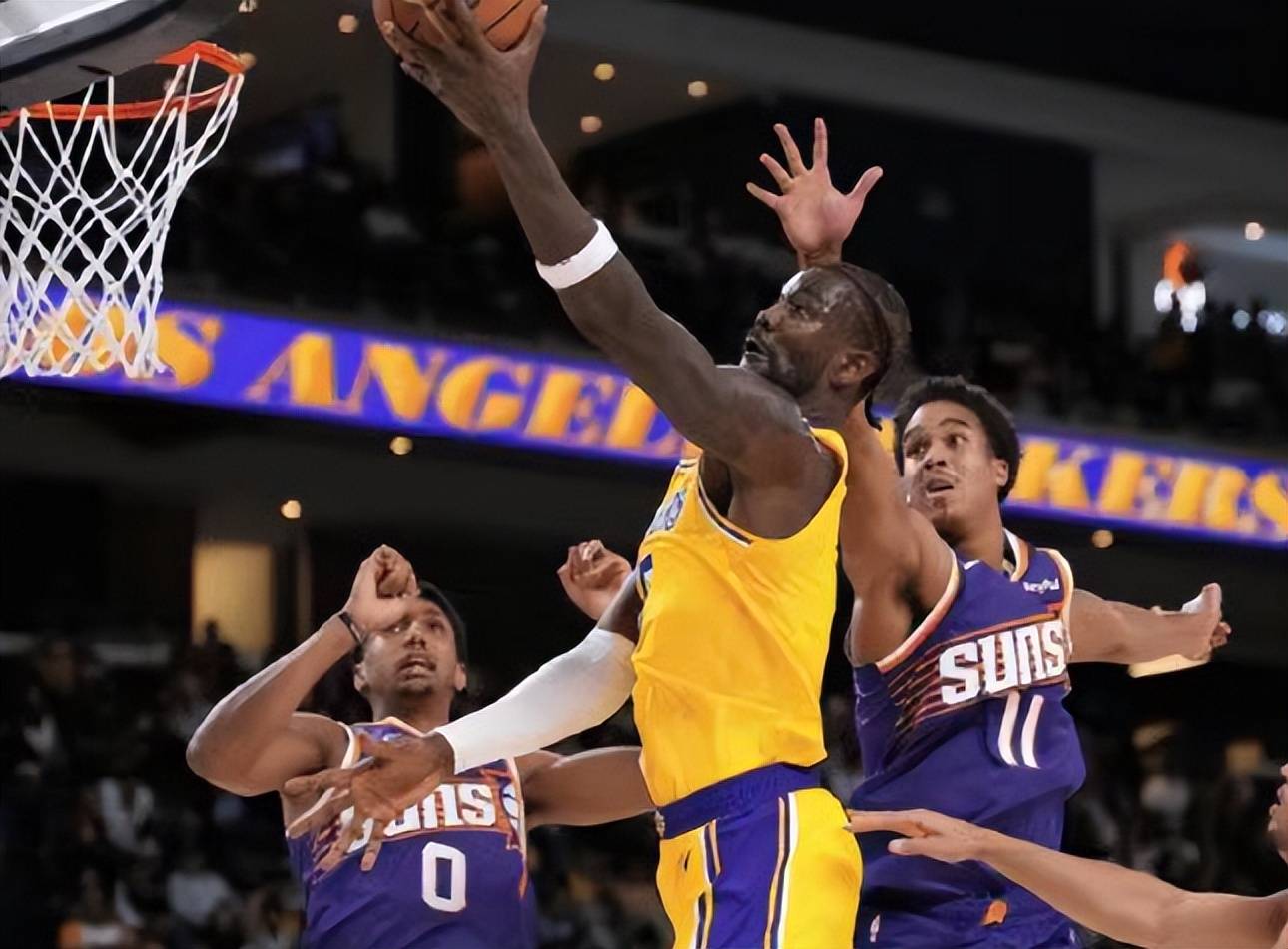 今晚NBA常规赛前瞻：东契奇伤情更新，休斯顿火箭冲击逆转纪录的简单介绍